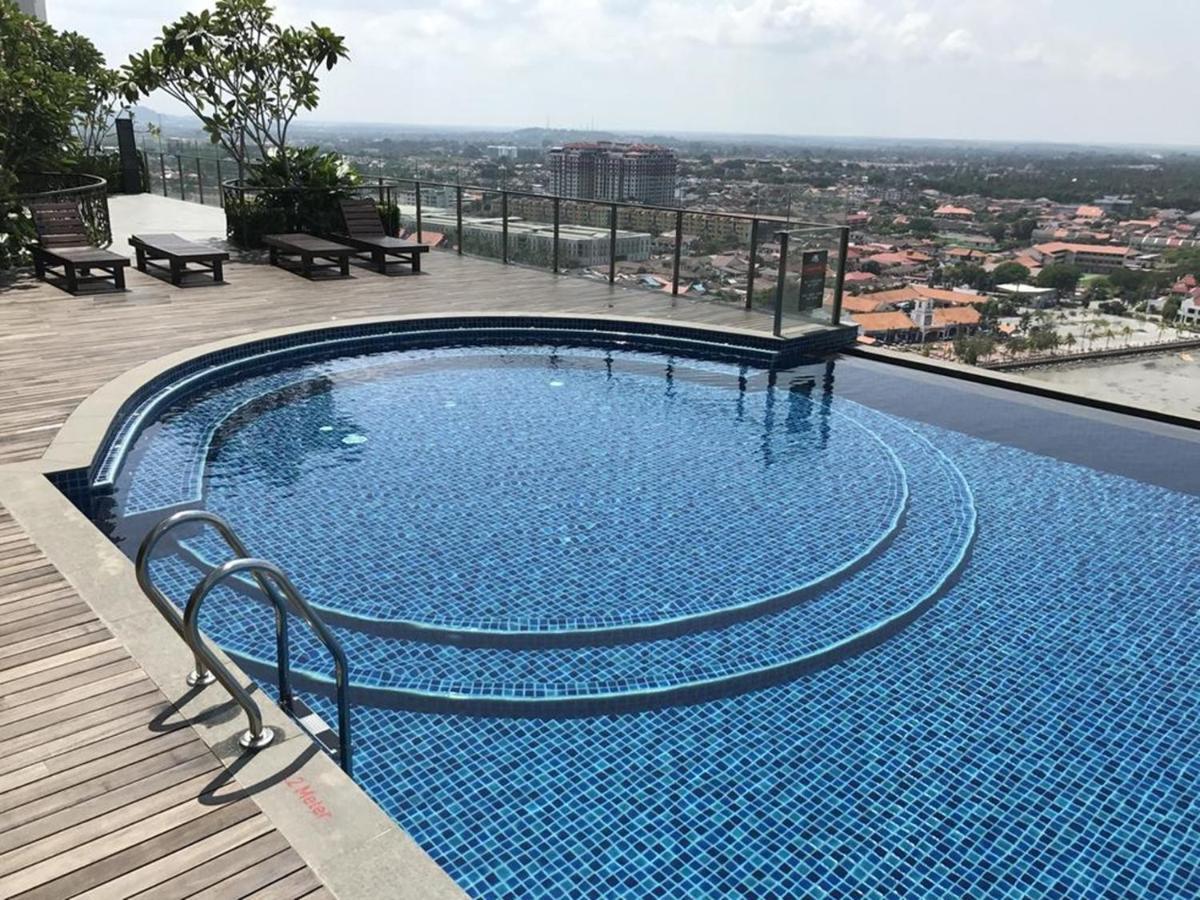 Silverscape Family Suite Melaka City Centre Exterior foto